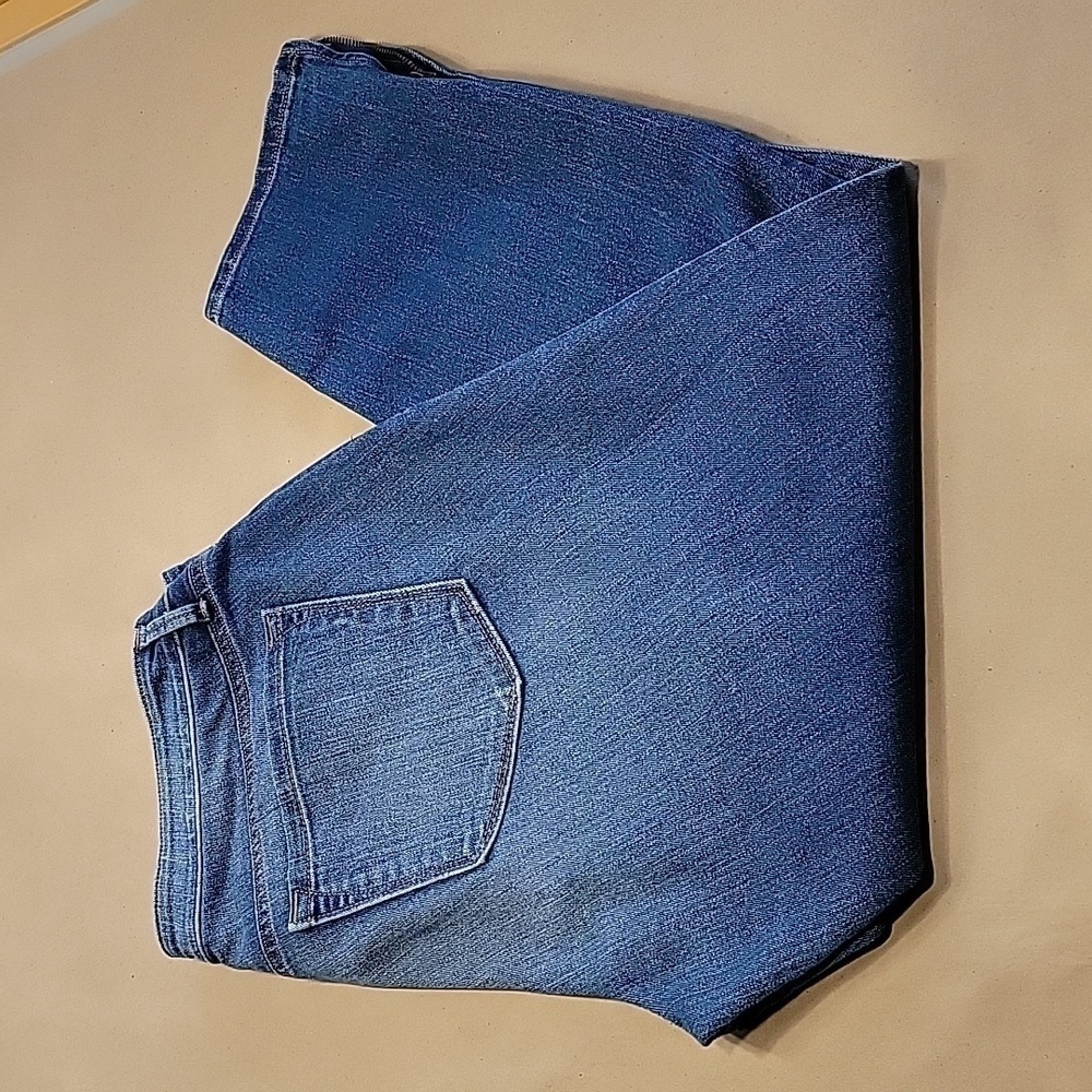 Loft Size Unknown Zipper Ankle Blue Jeans, Gently Used Condition